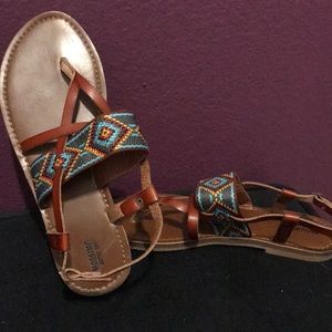 CUTE TRIBAL PRINT SANDALS 🐞🦋